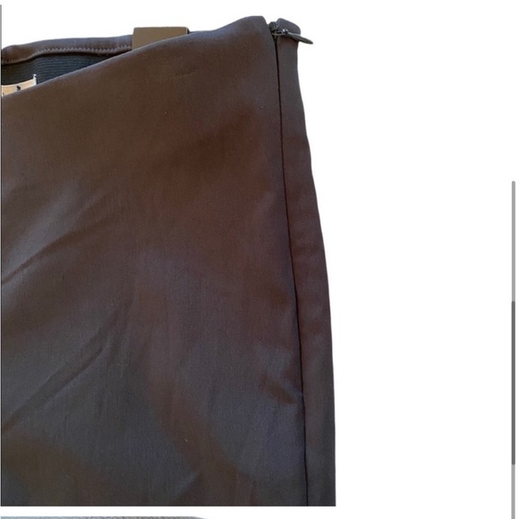 White House Black Market Slim Pant with Side Zip 4 - Picture 3 of 6